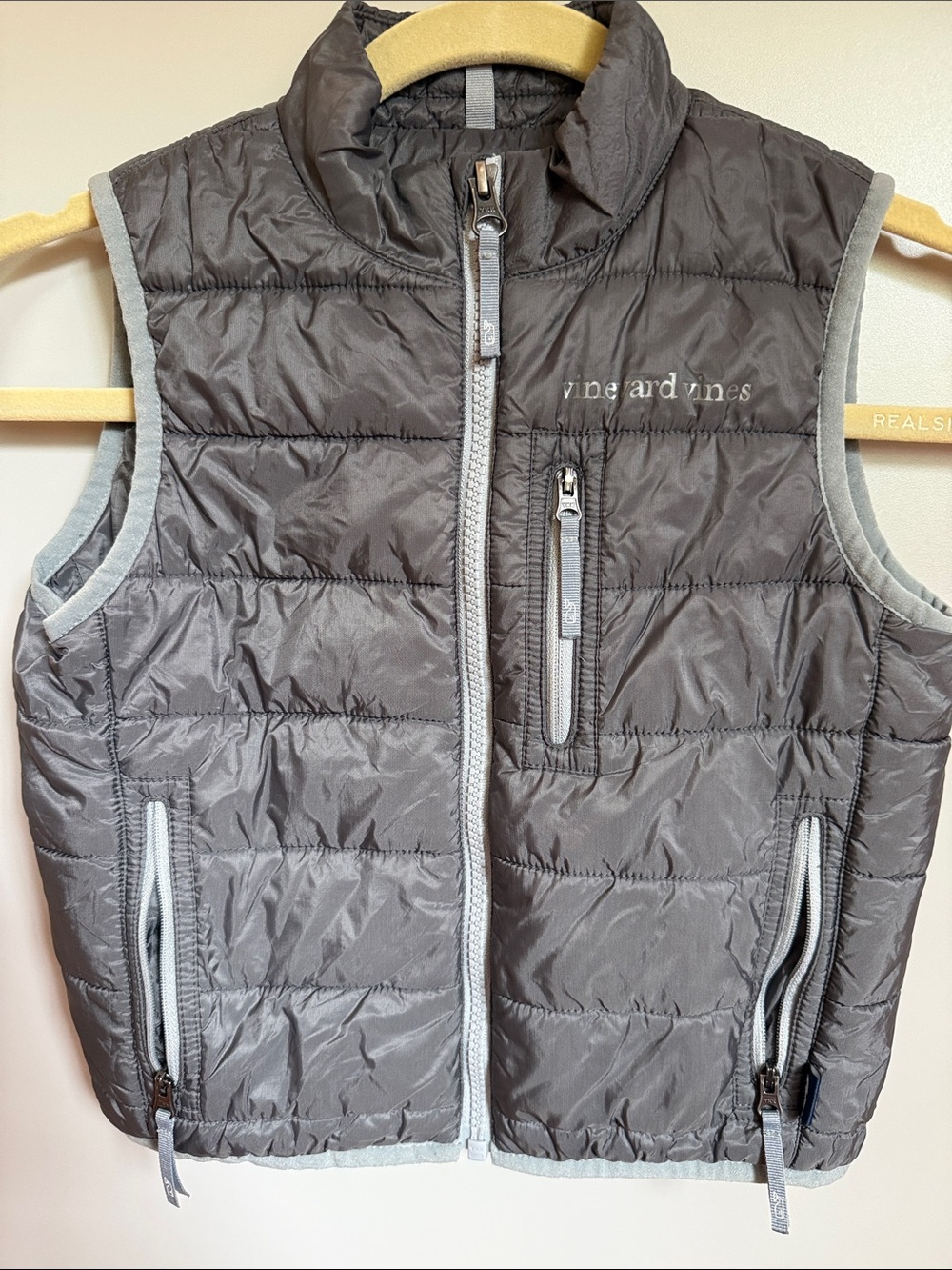 Vineyard Vines Men's Charcoal Quilted Puffer Vest